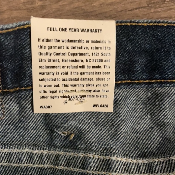 NEW Wrangler Hero Five Star Relaxed Jean.  42x30 - Picture 6 of 7